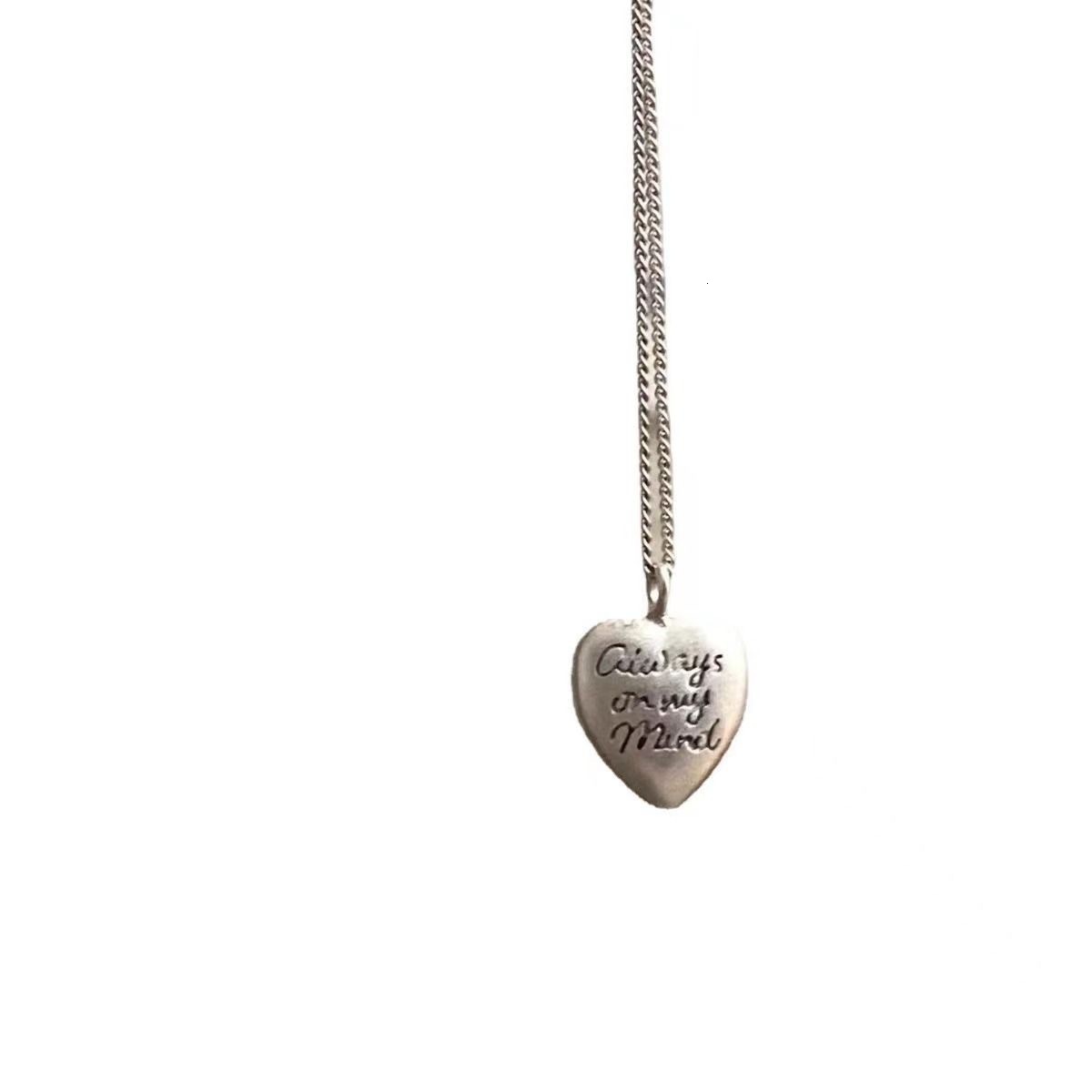 New Brandymeille Heart BM for Women Sweet Cute Versatile Clavicle Necklace