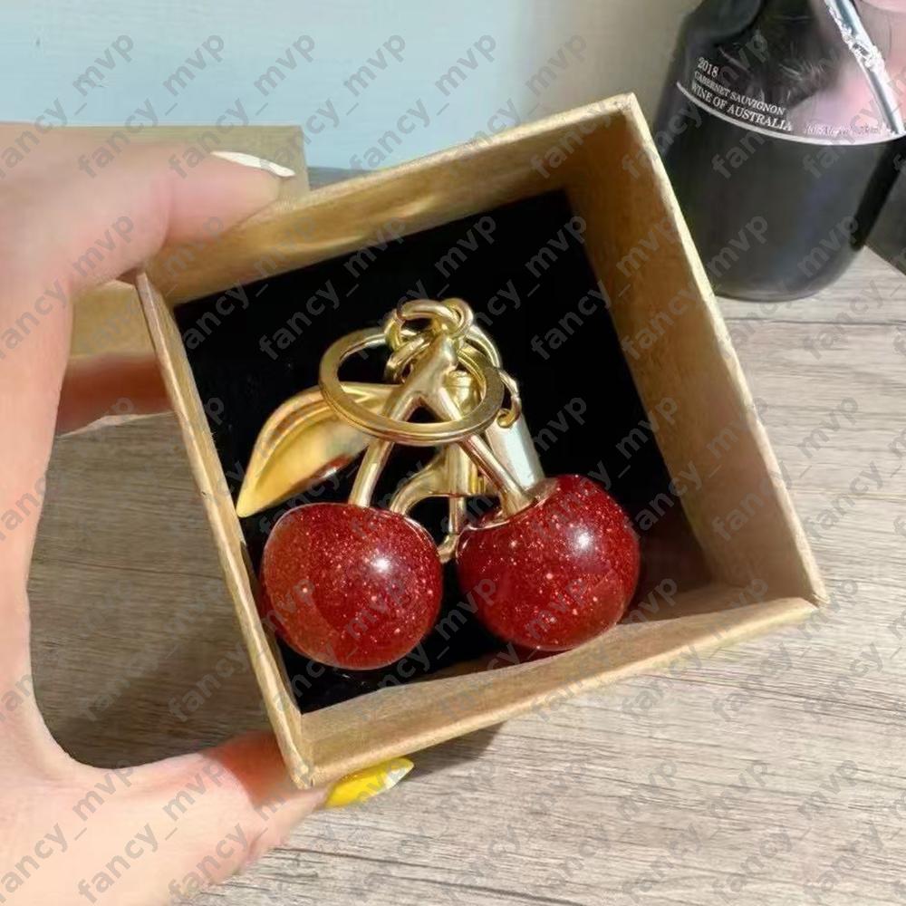 Womens Designer Keychain Cherry Pendant Key Chain Keyring Lovers Keychains Classic Alloy Luxury Bag Decorations Chains Gift For Lady With Box New