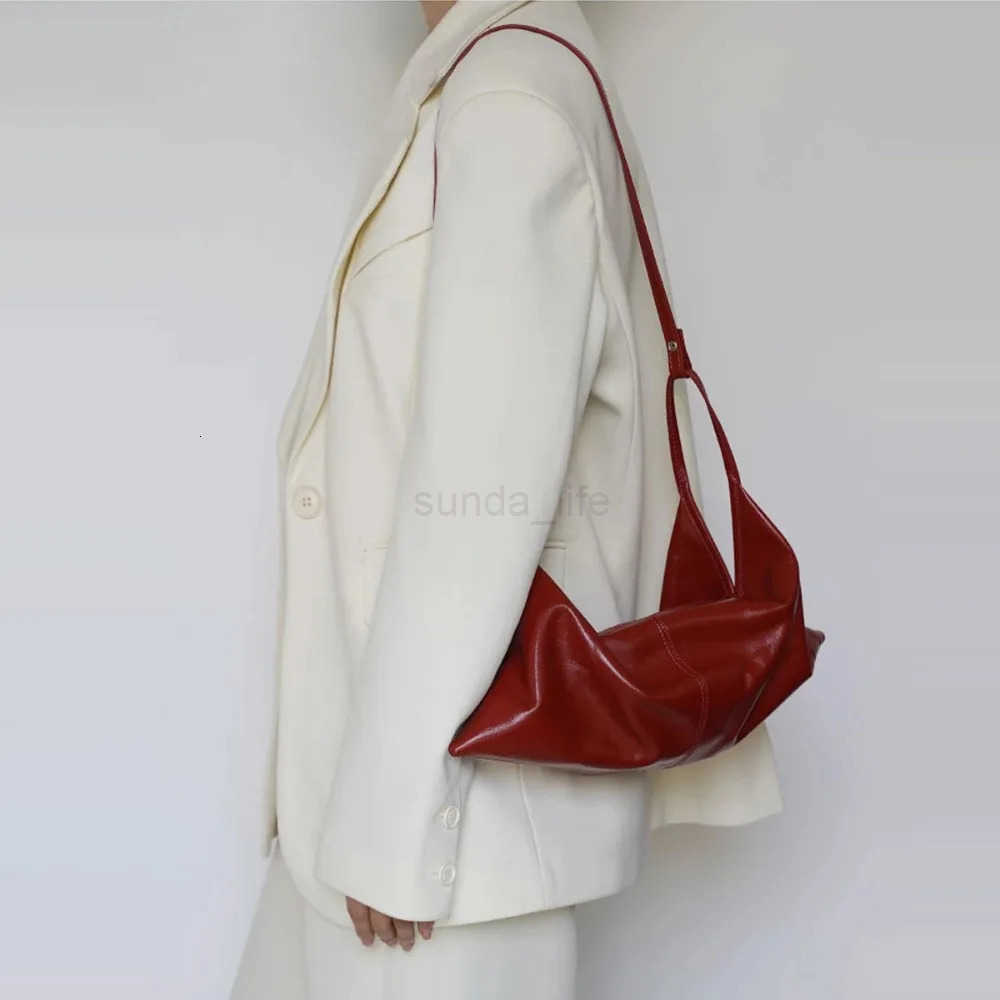 Soft Leather Croissant Crossbody Bag Commuting Vintage Lazy Style Shoulder Bag Korean Style Hobos Oil Wax Leather Handbag Travel Z250911 - view 4