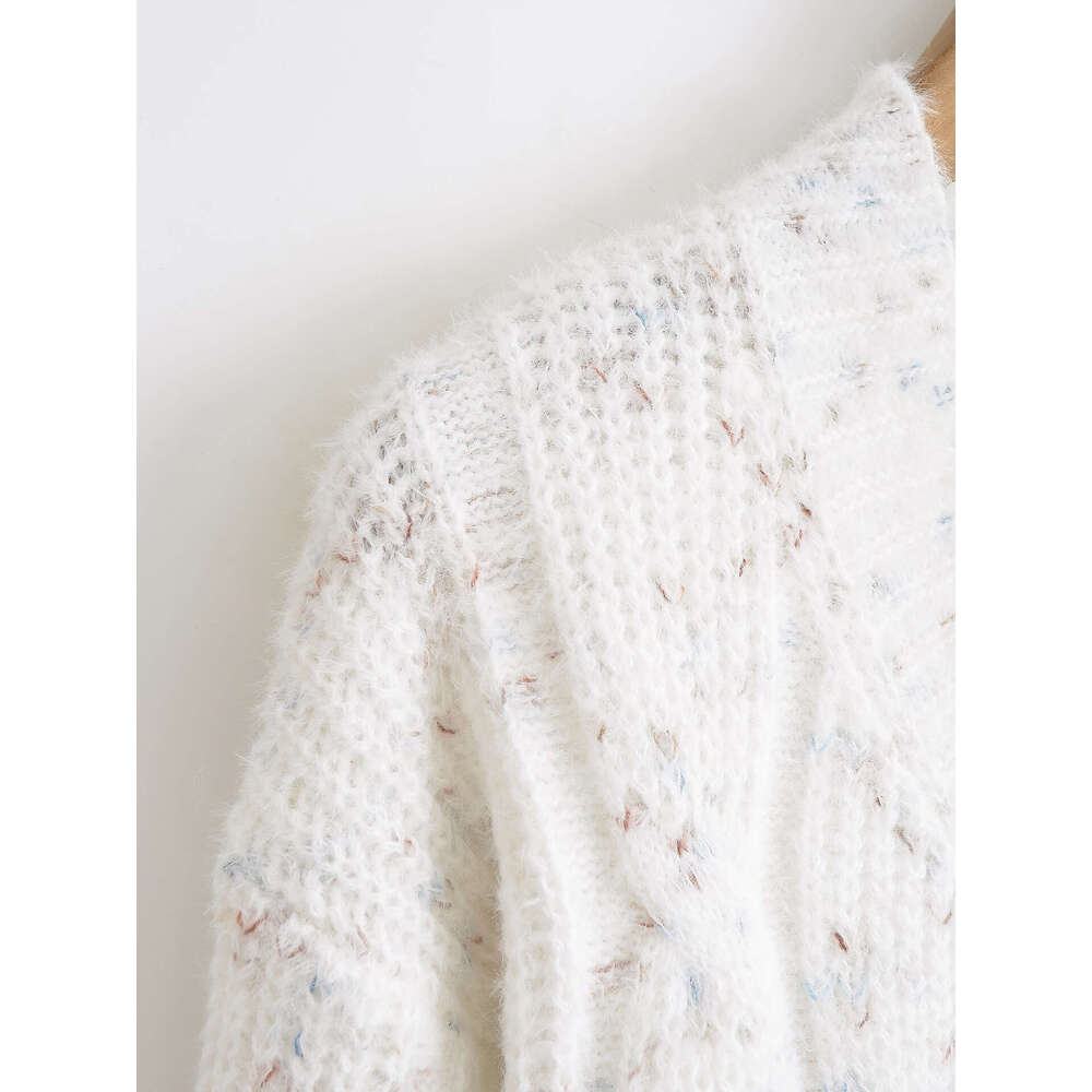 DHEssentials 2025 Autumn New Korean Style Braided Chanel-Style Knitted Cardigan V-Neck Beaded Lazy Petite Sweater Coat