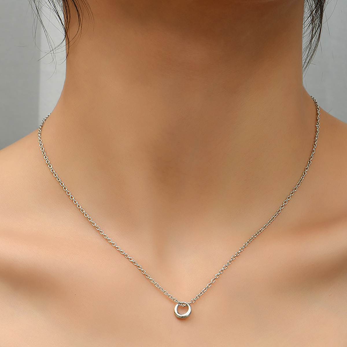 Niche Alloy Circle Simple Necklace Women's Accessories Gift for Daily Use