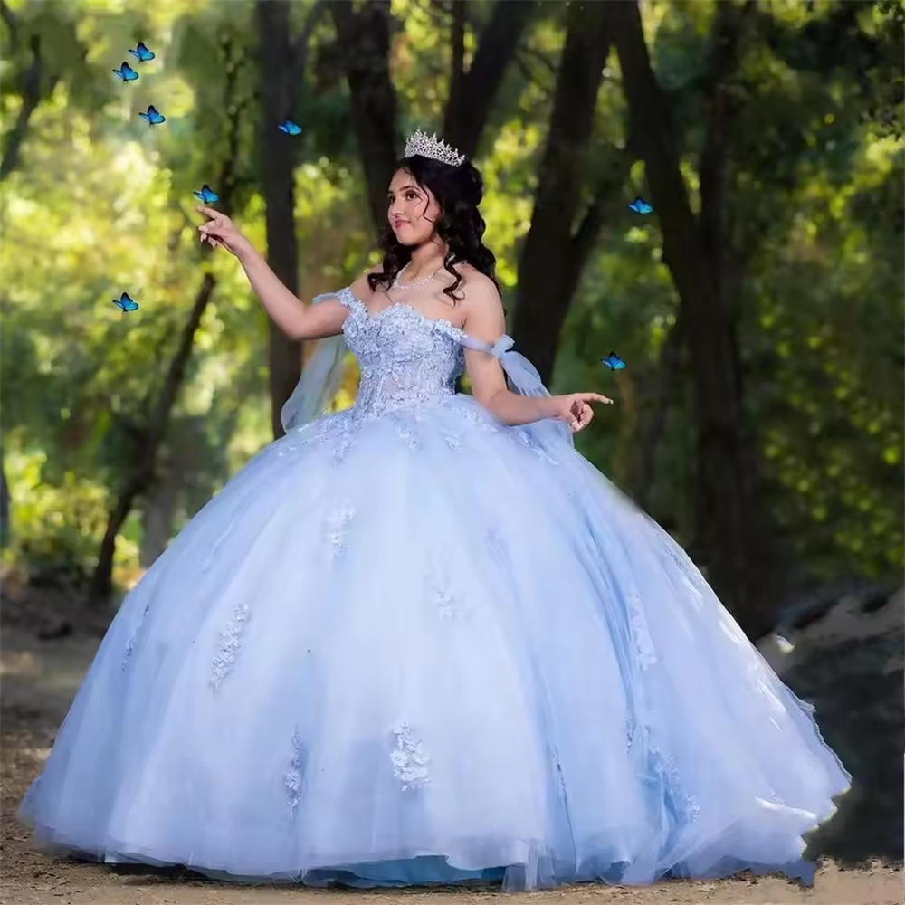 Ball Gown Quinceanera Dresses Light Blue Fashion Off the Shoulder Appliques Plus Size Customized Sweet 15 16 Princess Birthday Party Gowns Vestidos De