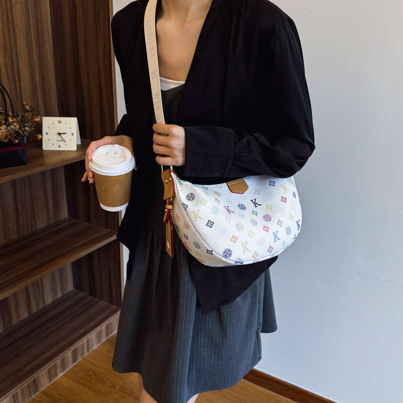Fashion Women Designer Bag Shoulder Bags Letter Printed 2025 New Large Capacity Dumpling Single Shoulder Crossbody Bag