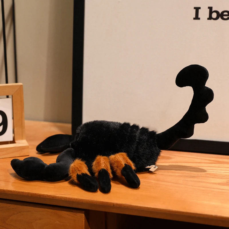 Cute Scorpion Plush Toy Lifelike Scorpion Plush Pendant Soft Creeping Trick Toy Adventure Enthusiast Gift Halloween Decor 250912