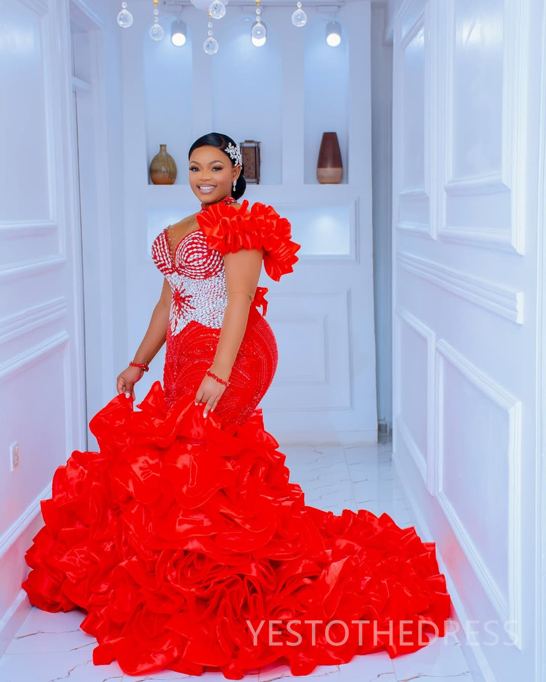 2025 Mermaid Plus Size Red Prom Dresses For Black Women Detachable Train Formal Gowns Beaded Lace High Neck Tiers Ruffles Birthday Second Reception Go