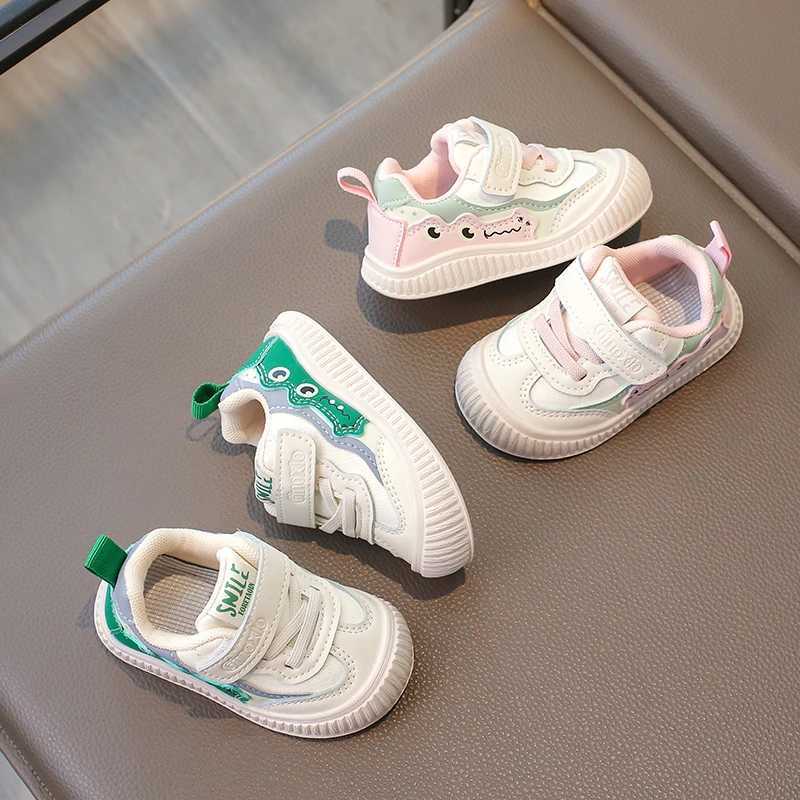 Childrens Baby Walking Shoes 06 Years Old Pink Soft Lightweight Boys Girls Single Shoes Four Seasons Green Cute Kids Sneakers Y250912