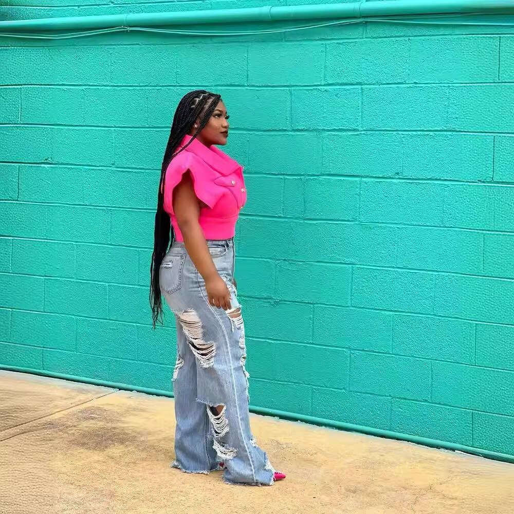 New European American sexy and fashionable burnt flower ripped jeans for sale in versatile temperament, new trendy clothing ins