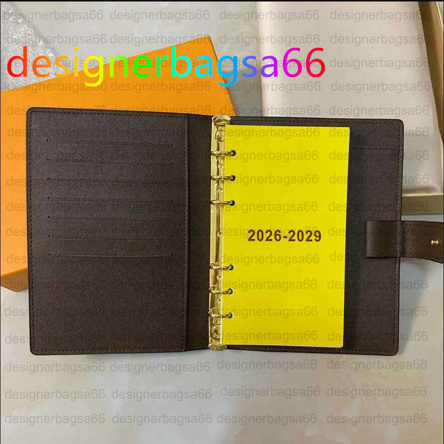2026 Designer Large DESK AGENDA COVER Holders Memo Planner Men Women Notebook Diary Agendas Protective Case Card Passport Holder Wallet Desktop Notepad Covers