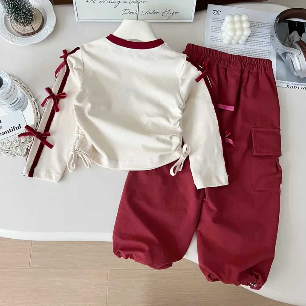 Autumn Fashion New Girls Clothes Red Bow Decoration Letter Embroidery Long Sleeved TopWork Pants 2Pcs Set Childrens Clothing C250912