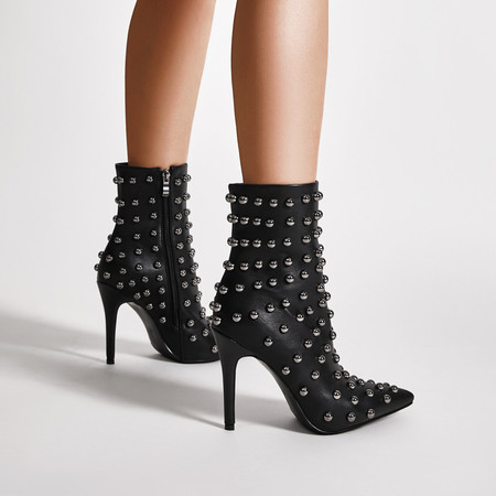 Chengdu Handmade Pointed Toe Stiletto Ankle Boots - 10.5cm Studded PU Boots (Black) 2025 Summer Collection