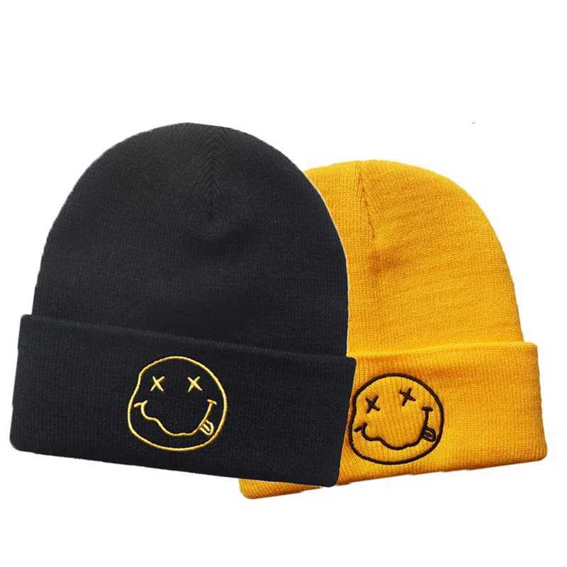 Smiling broidered Knitted Hat Cycling Mens and Wens Warm Knitted Hat Sports Cold Hat G250910