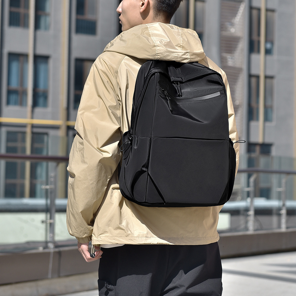 New Simple Backpack Nylon Oxford Cloth Waterproof Large Free Shipping Capacity Designer Bag Travel Backpack Student School Luxury Bag Bag Laptop Bag