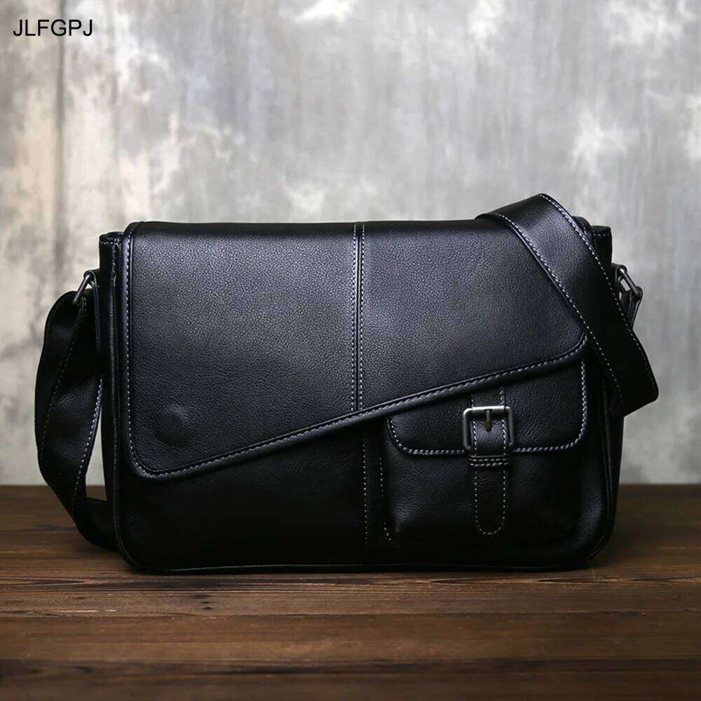 Genuine Leather Classic Men's Crossbody Fashionable Top Layer Cowhide Irregular Mailman Bag Suitable For 13 inch Computers
