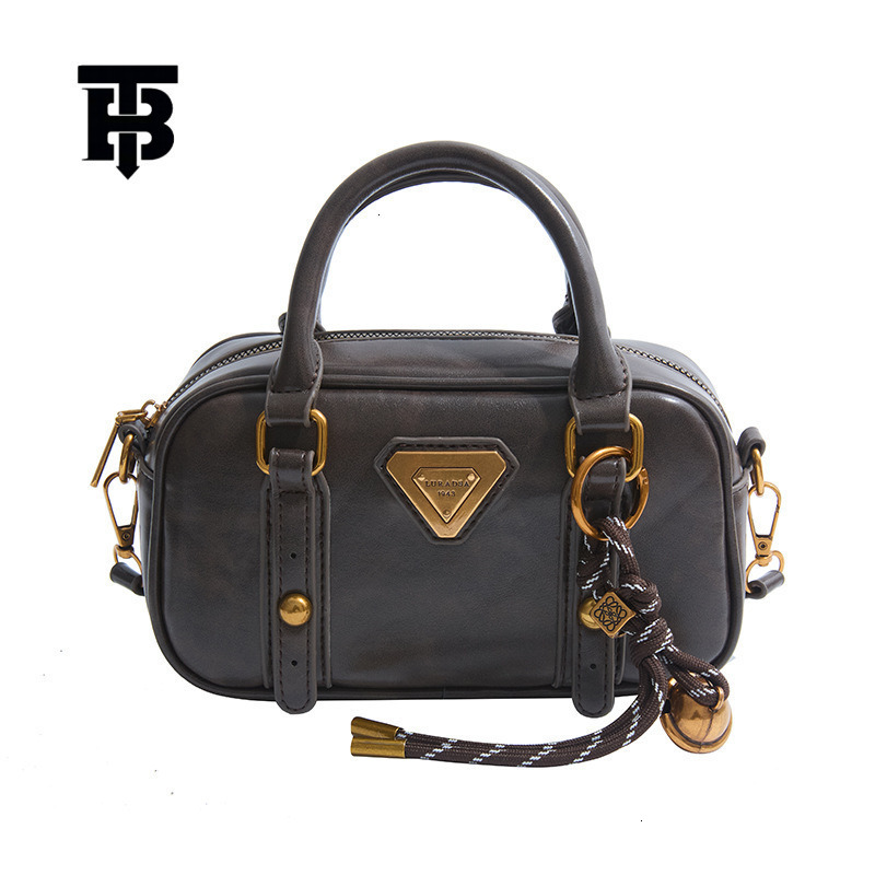 BHULAMTE Fashion Women's Shoulder Free Shipping Designer Red New Metal Sequin Hand-held Small Square Student Versatile Casual Crossbody Bag XJ260