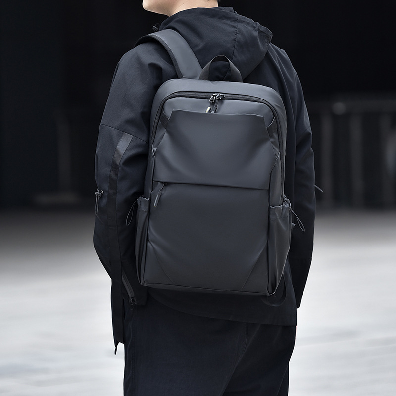 Business Large Capacity Backpack Luxury Bag Men S College Free Shipping Student Laptop Bag Commuting Designer Bag Travel New Hot Selling Backpack