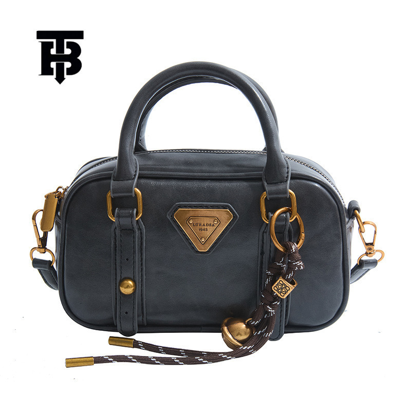 BHULAMTE Fashion Women's Shoulder Free Shipping Designer Red New Metal Sequin Hand-held Small Square Student Versatile Casual Crossbody Bag XJ260