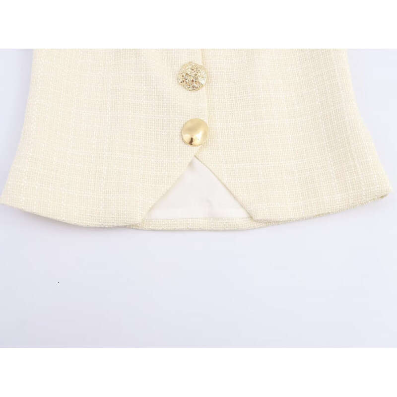 DHEssentials 2025 Autumn New Women's Clothing Irregular Button Decoration Little Chanel Style V-neck Jacket Short Top