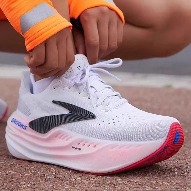high quality Glycerin Max Neutral Running Walking Shoe MensWomens Casual Sneakers 250911