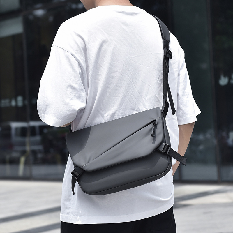 Large Capacity Luxury Bag Chest Bag Men S Free Shipping Outdoor Commuting Portable Waist Bag Designer Bag Business Travel Bag Crossbody Bag Men S Shou