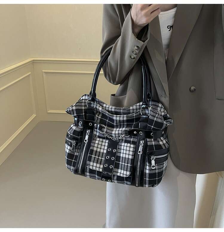 Fashion Trend Plaid Gothic Designer Bags Punk Large Capacity Tote 2025 Canvas Casual Commuter Versatile Shoulder Bag