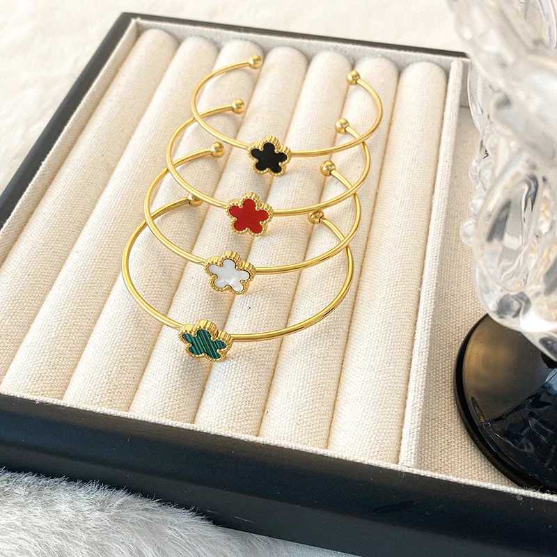 New Stainl Steel Five Flower Cuff Bracelet for Wan Fashion Gold Plated No Fade Bangle Party Jewelry Accories S250912