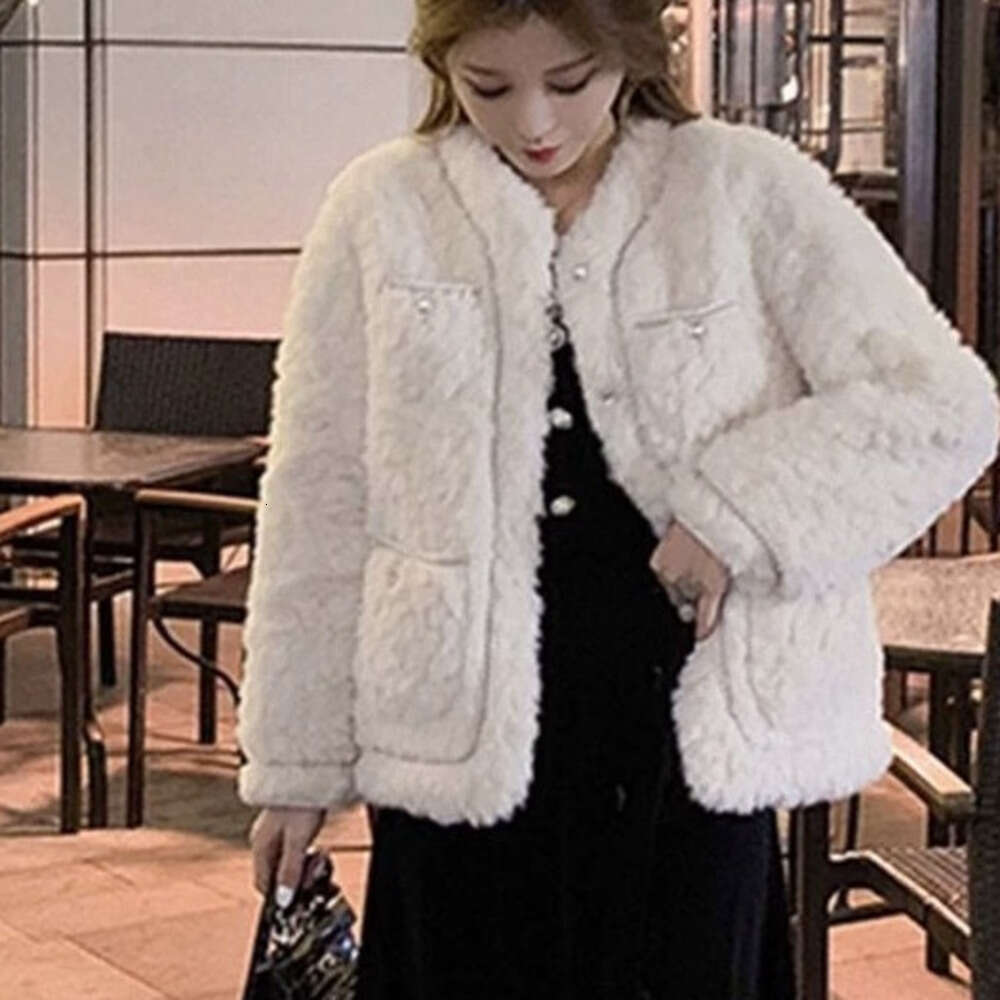 DHEssentials Faux Fur Chanel Style Lamb Wool for Women New Autumn Winter High-end Thick Loose Woolen Coat Ins Trend