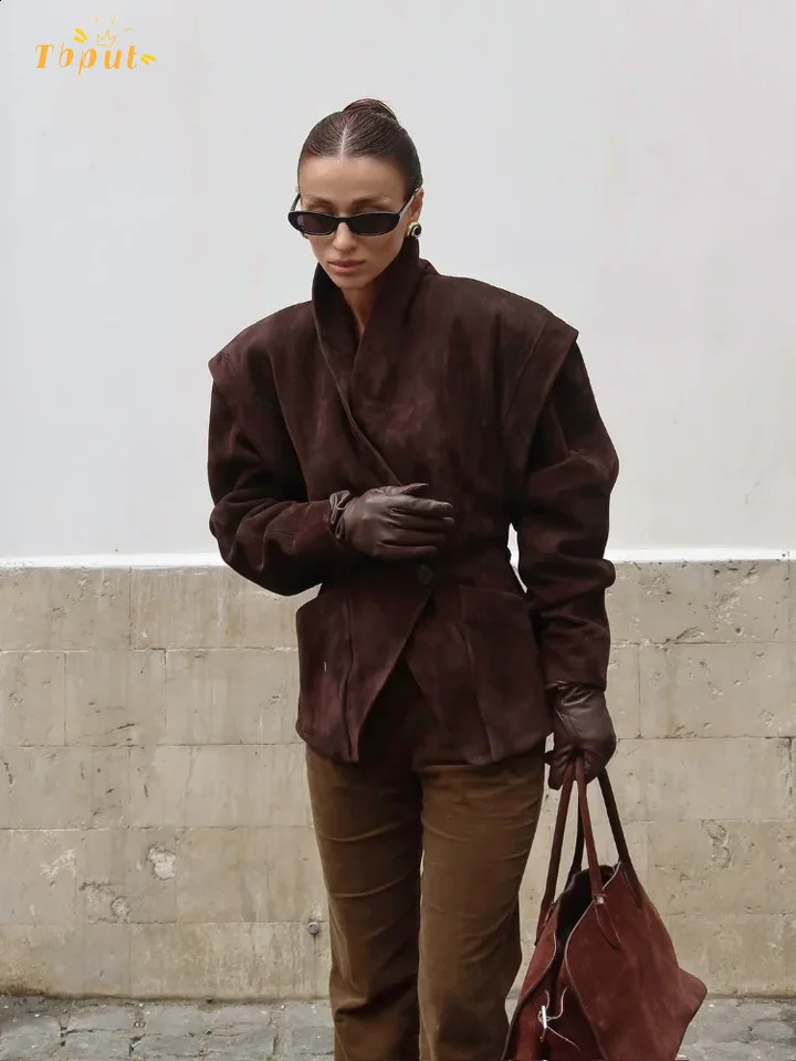 Dark Brown Suede Oversized Blazer Women Long Sleeve Wide Shoulders Coat 2025 Autumn Highstreet Leisure Chic Lady Outerwears 250912