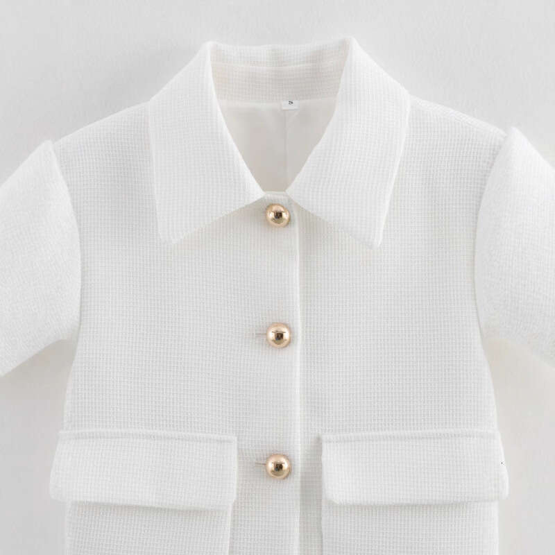 DHEssentials 2025 Spring New Flip Pocket Decorated Lapel White Chanel Style Jacket w050924091