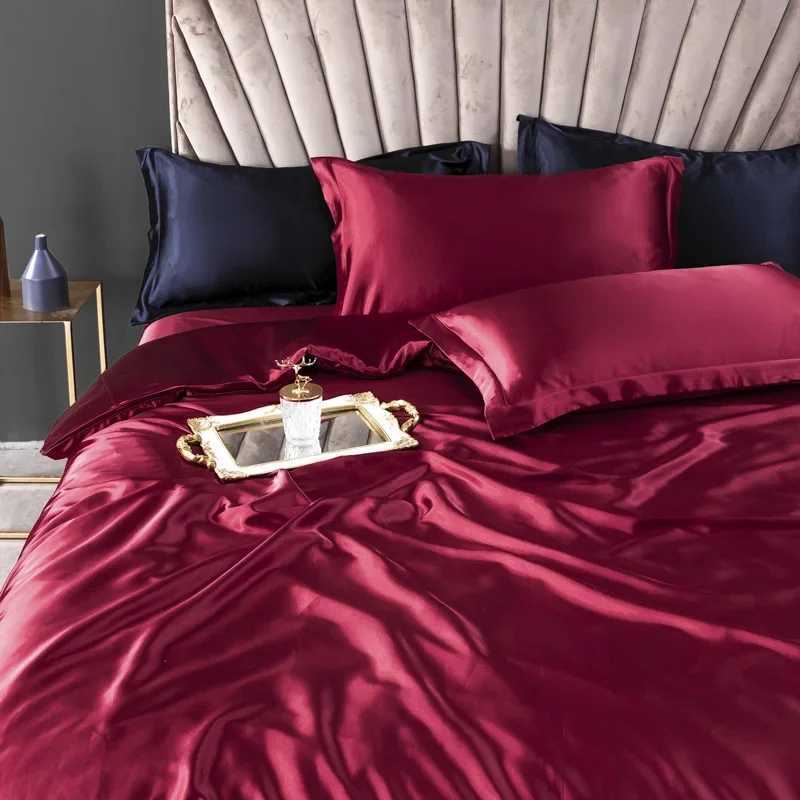 100 Pure Silk Bedding Sets High End Quilt Bed Cover Set Duvet Cover Bedsheet Pillowcases 4pcs Natural Luxury Bedcloth Sets C250912