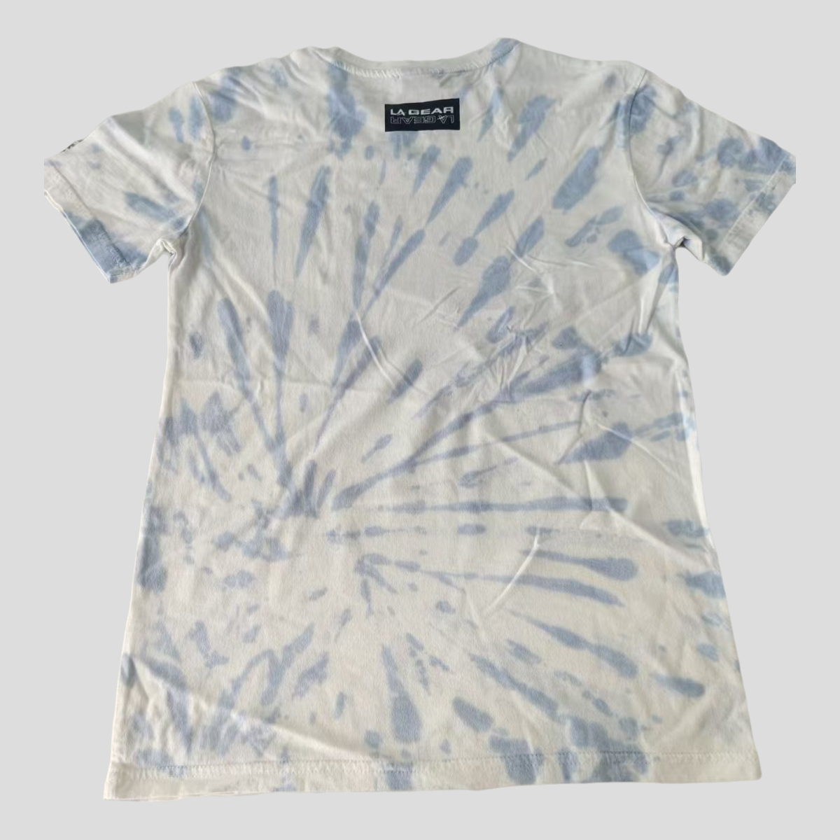 100% cotton boys' T-shirt, traditional tie-dye craftsmanship, fabric pre-washed for softness