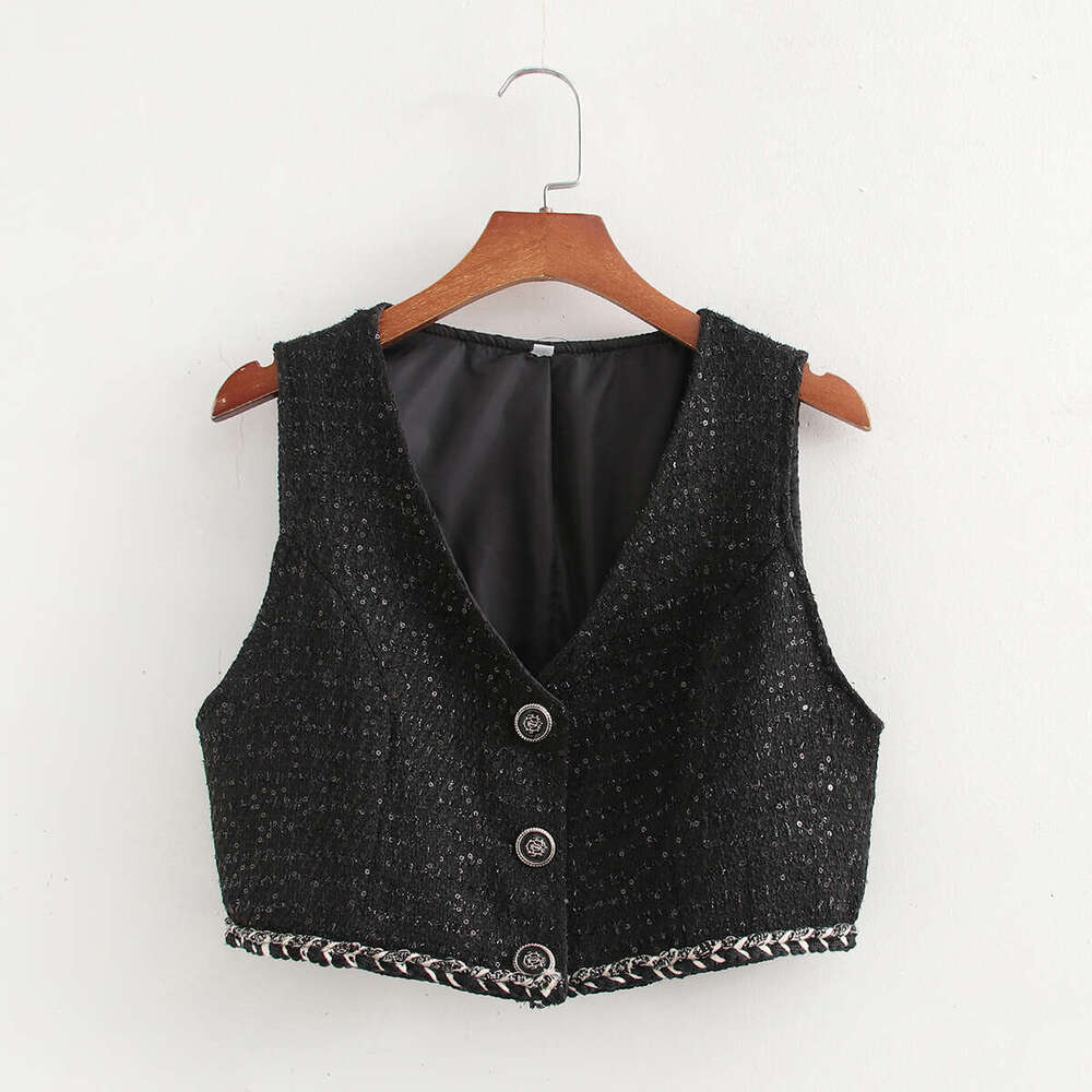 DHEssentials French Style Three-Button V-Neck Vest and Skirt Two-Piece Set