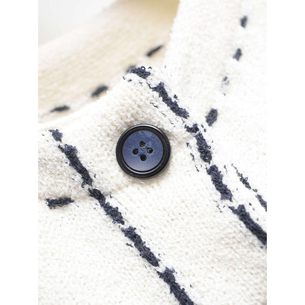 DHEssentials 2025 Spring New French Style Elegant Slim Fit Versatile Stitched Sleeve Knitted Cardigan Short Jacket