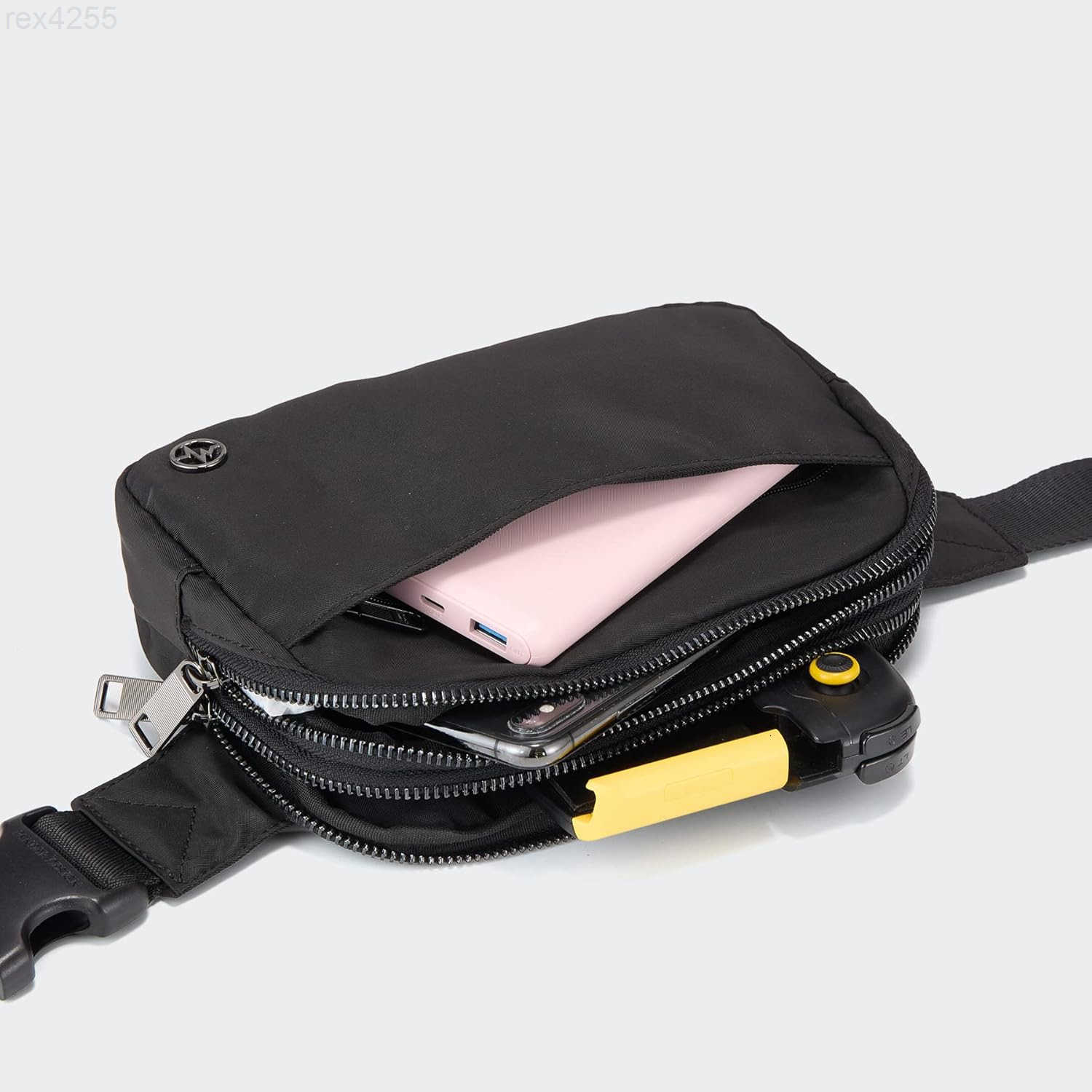 Pander Everywhere Belt Bag for Women 5 Zipper Pockets Nylon Crossbody Fanny Pack Purse BlackW250912