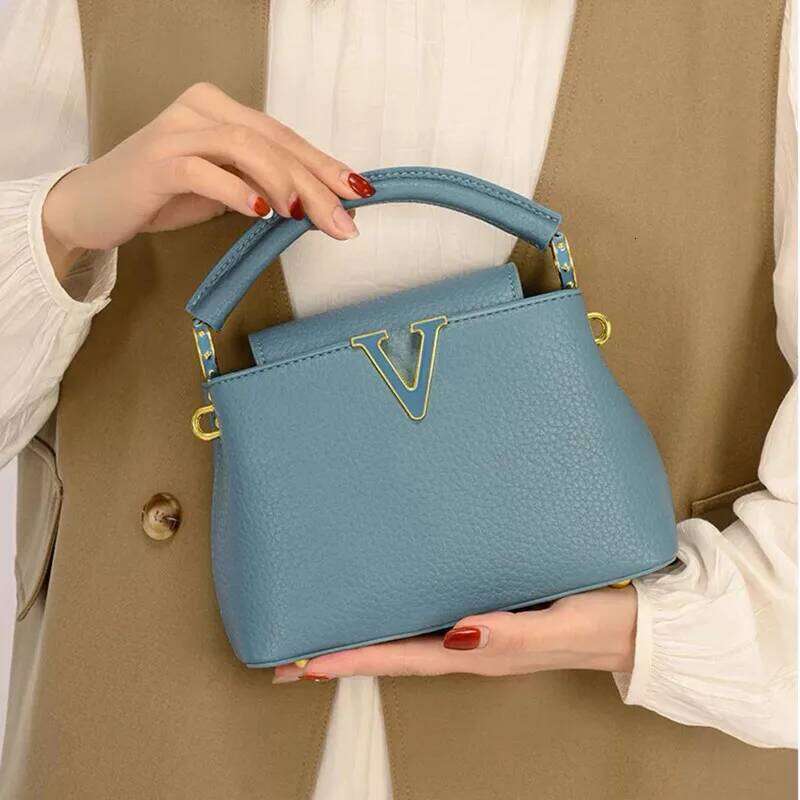 Fashion Leather Women Handbags 2025 Summer New Small Shoulder Crossbody Bag Portable V Letter Shell Messenger Bags