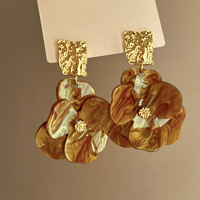 Sier Needle Wrinkled Acrylic Flower Fashionable Elegant Drop High-end Fresh Versatile Stud Earrings Jewelry