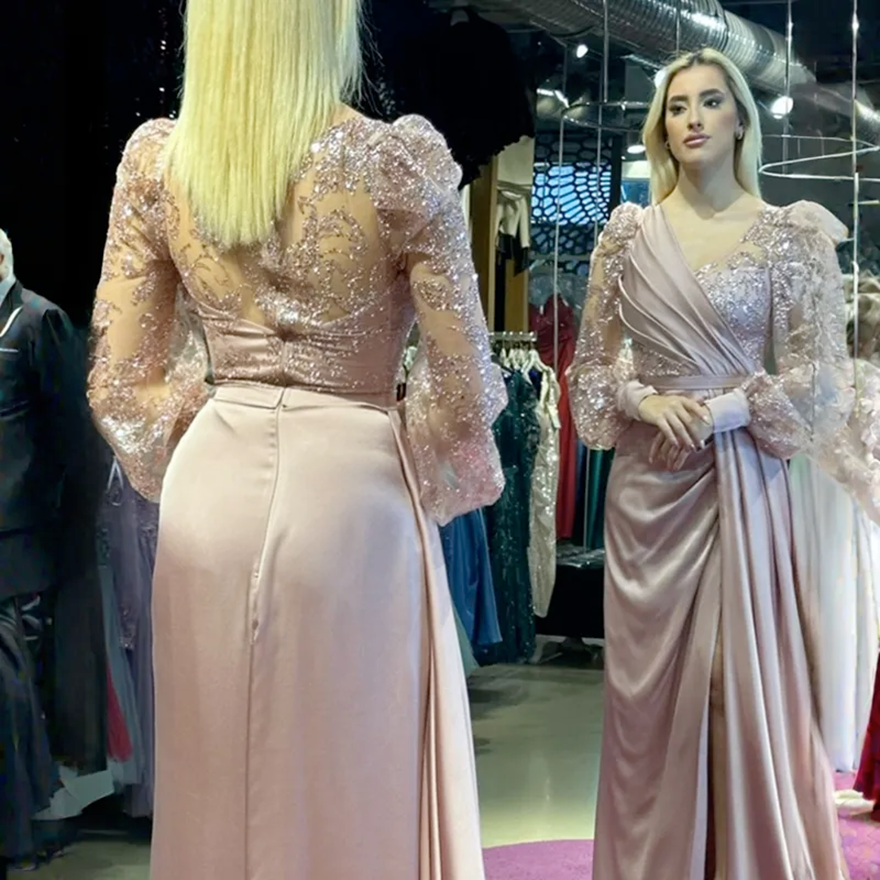 Dusty Rose Mother Of The Bride Plus Size V Neck Long Sleeves Lace Elegant Gorgeous Mother S Dress Split Elastic Satin Formal Evening Gowns