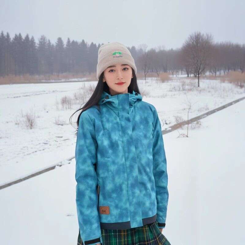 2025 Women Ski Jacket Waterproof Windproof Alpine Snow Coat Winter Snowboarding Jacket with Colorful Pattern