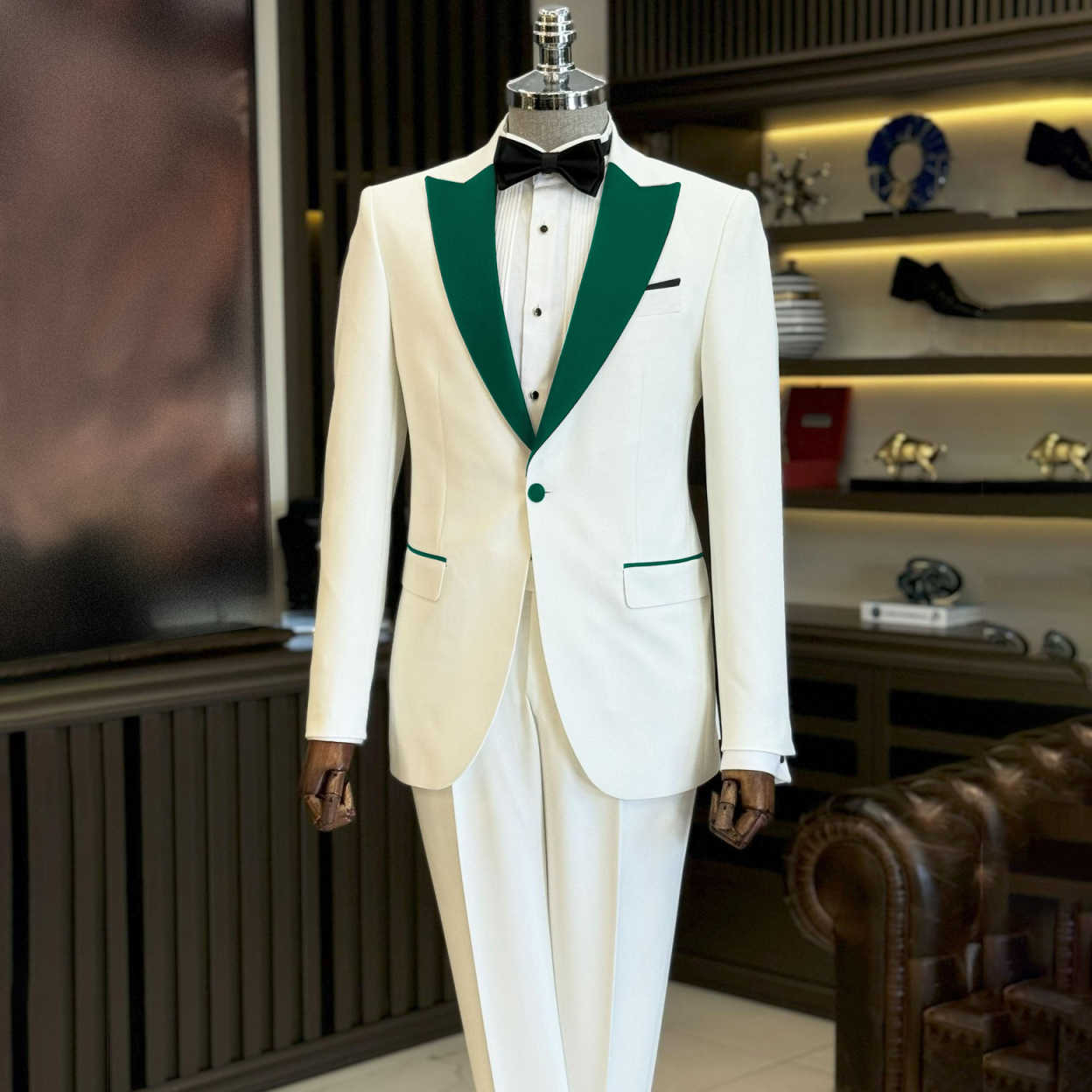 Elegant Wedding Tuxedos 2 Piece Set Jacket Pants Men Suit Green Peaked Lapel One Button Evening Prom Groom Blazers Customized