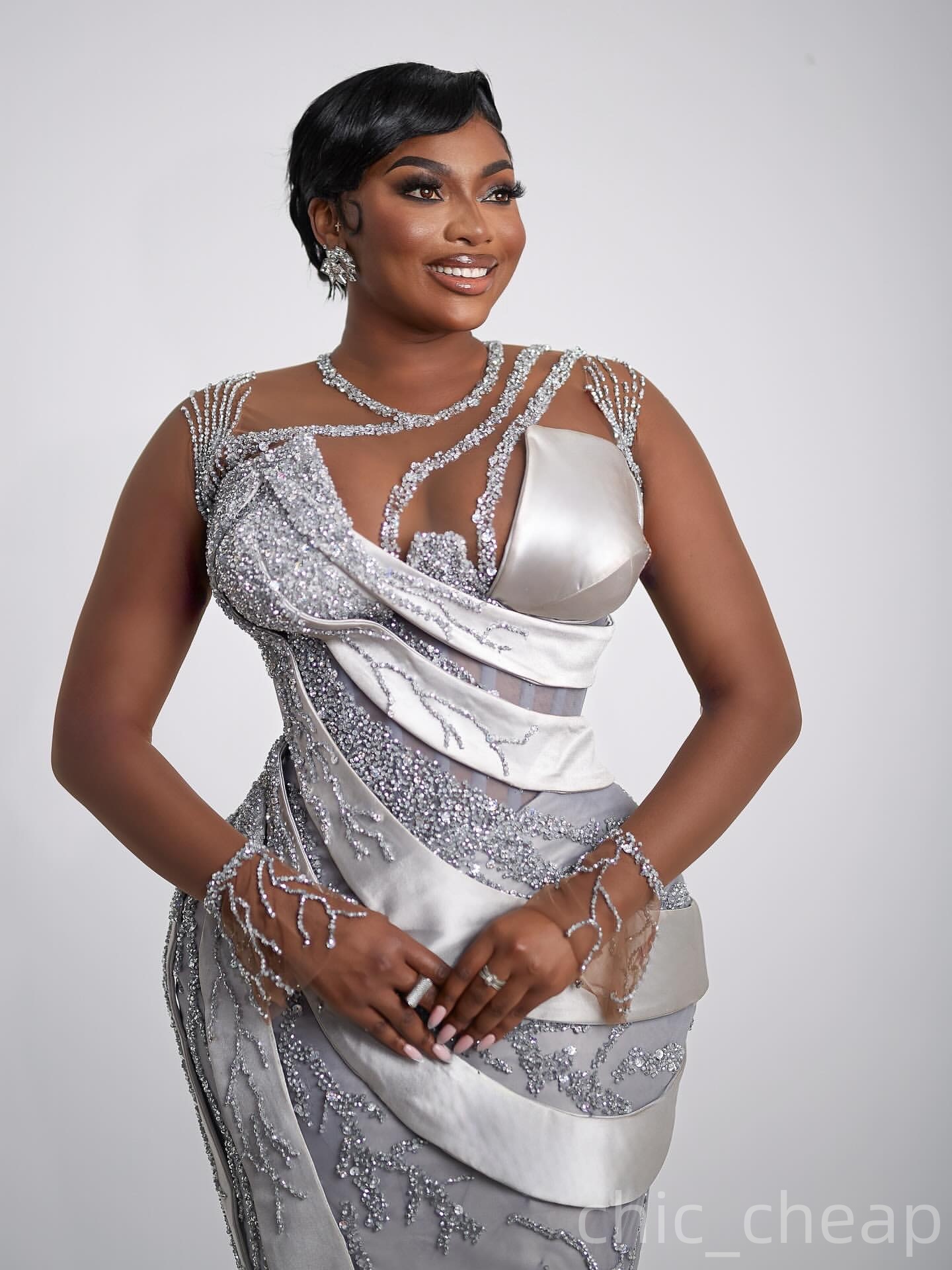 Aso Ebi Silver Sheath Prom Dresses 2025 Sequined Sheer Neck Long Sleeves Evening Formal Party Second Birthday Engagement Gowns Plus Size Dress For Spe