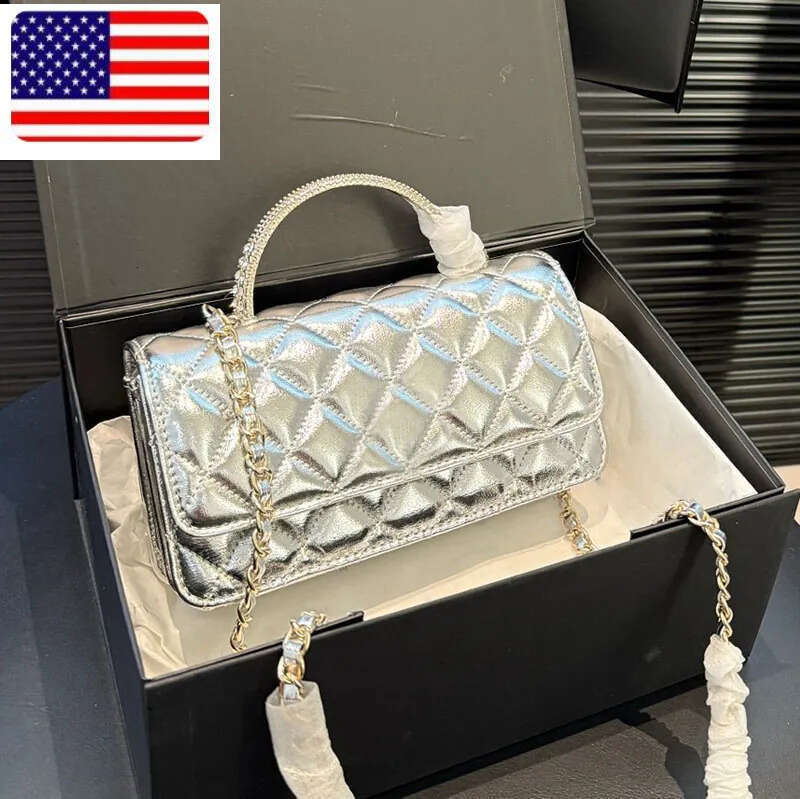 Diamonds Metal Handle Ladies Designer Shoulder Clutch Bag Shiny Silver Leather Golden Hardware Matelasse Chain Luxury Crossbody Flap Handbag Sacoche 19x11cm