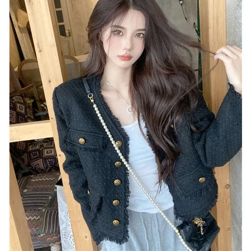 DHEssentials 2024 High-End Chanel-Style Women's Jacket Autumn New Short Loose V-Neck Tassel Black Long Sleeve Top