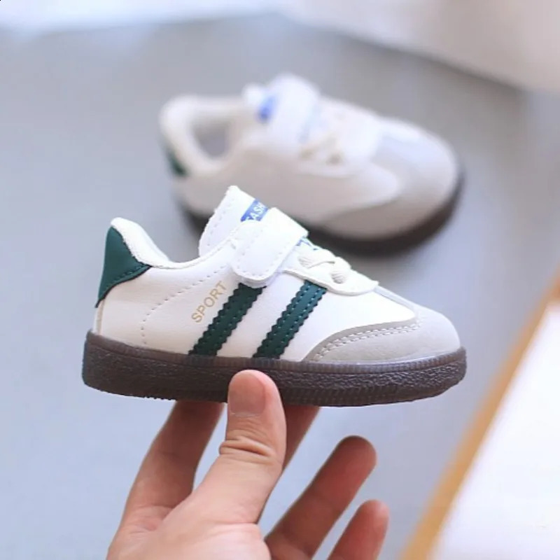 04Y Baby Shoes Spring Boys Casual Antislip Soft Soled Childrens Skateboard Shoe Breathable Girls Sports 250912