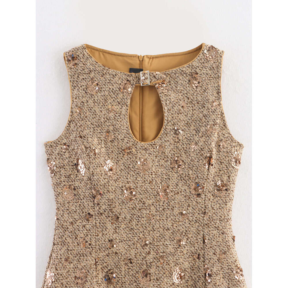 DHEssentials Summer New Women's Fashion Elegant Hollow Out Simple Sleeveless Design Beaded Chanel Style Dress