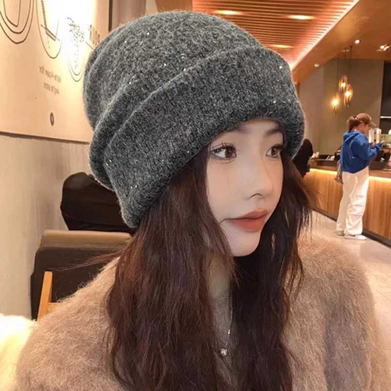 Autumn Winter Lazy Wind Sequins Thicke Pi Hat Windproof Warm Hooded Hat Casual Versati Show Face Small Cold Hat G250910