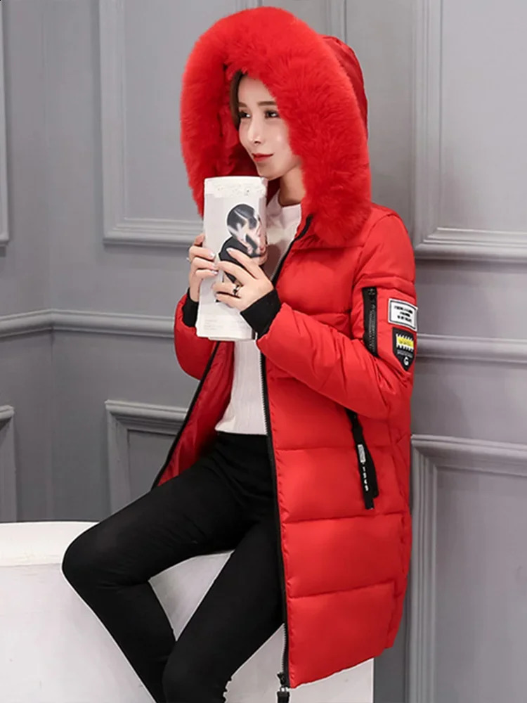 Women Winter Fur Collar Hooded Parka Fashion Letter Patch Zipper Pockets Long Jacket Elegant Slim Warm Thick Female Coats 250912