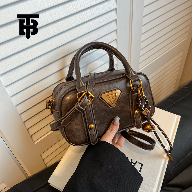 TB BHULAMTE Fashion Women's Shoulder Bag Free Shipping Designer Red New Metal Sequin Hand-held Small Square Bag Student Versatile Casual Crossbody Bag