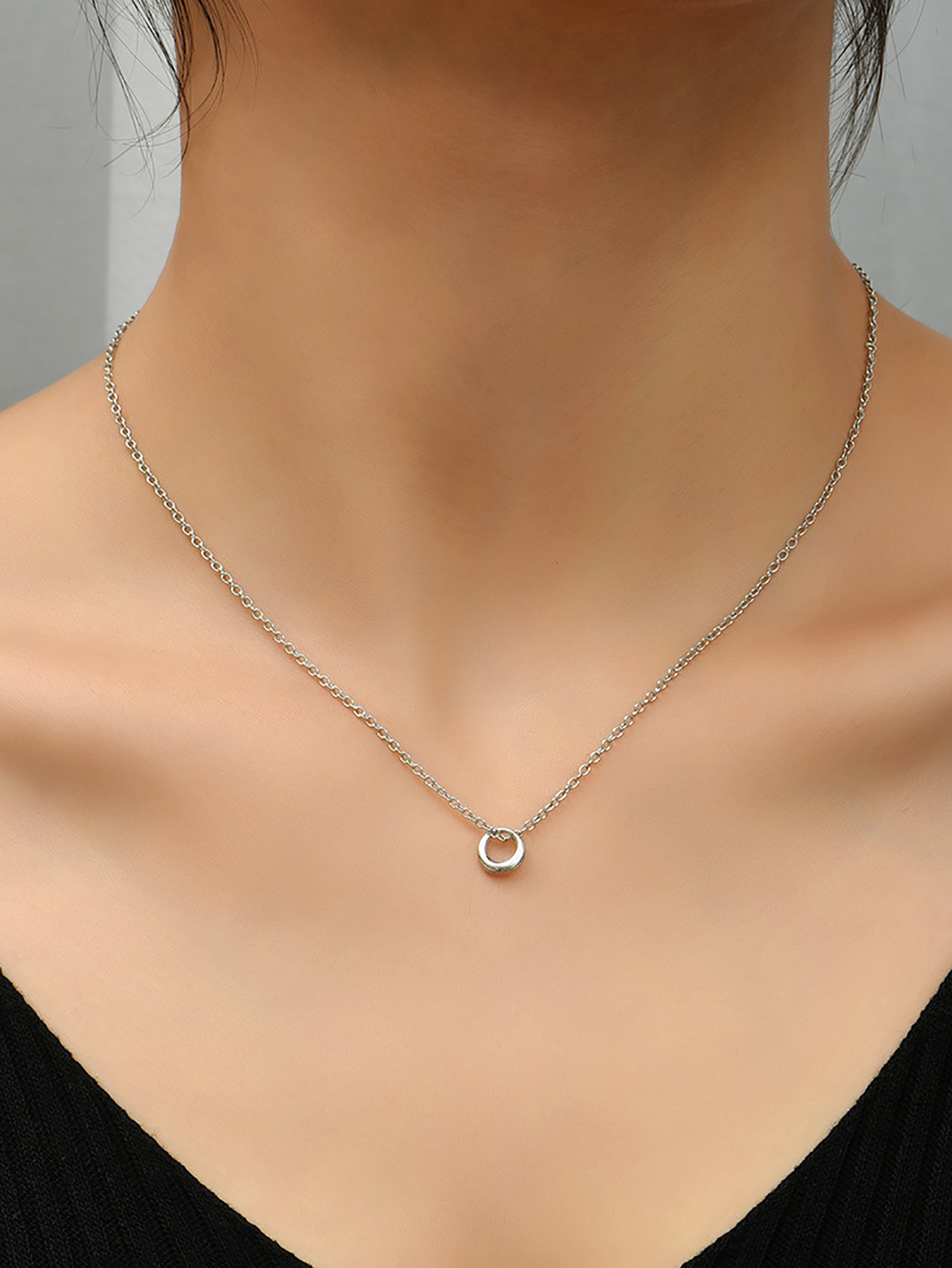 Niche Alloy Circle Simple Necklace Women's Accessories Gift for Daily Use