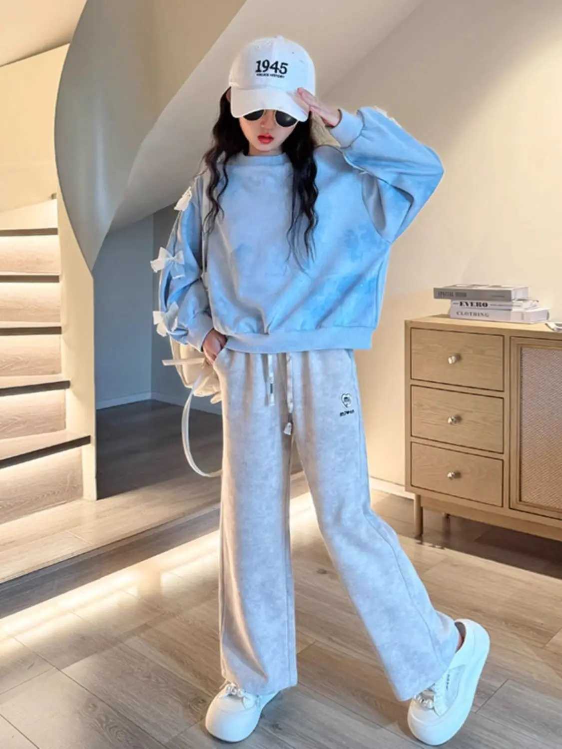 Top Pants 2Piece Set Bow Sweatshirt Girl Two Skirt Elementary Student Clothes Autumn Winter Outfit Childrens Clothing Girls C250912