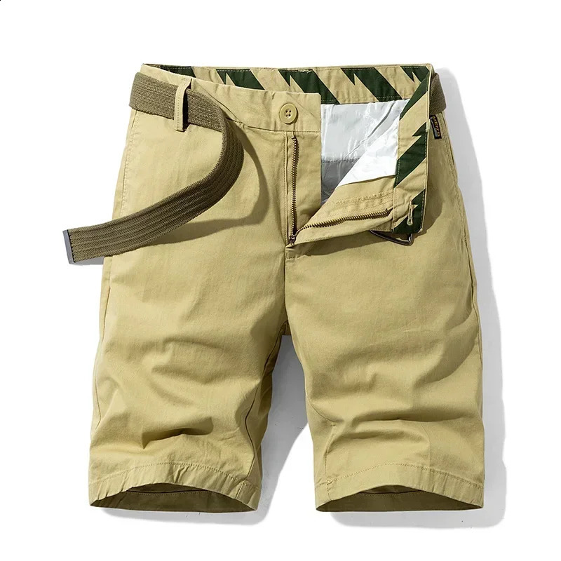 2025 Summer Mens Cargo Shorts Straight Loose Casual Red Multipockets Cotton Male Short Pants Comfort Bermuda Masculina 250911