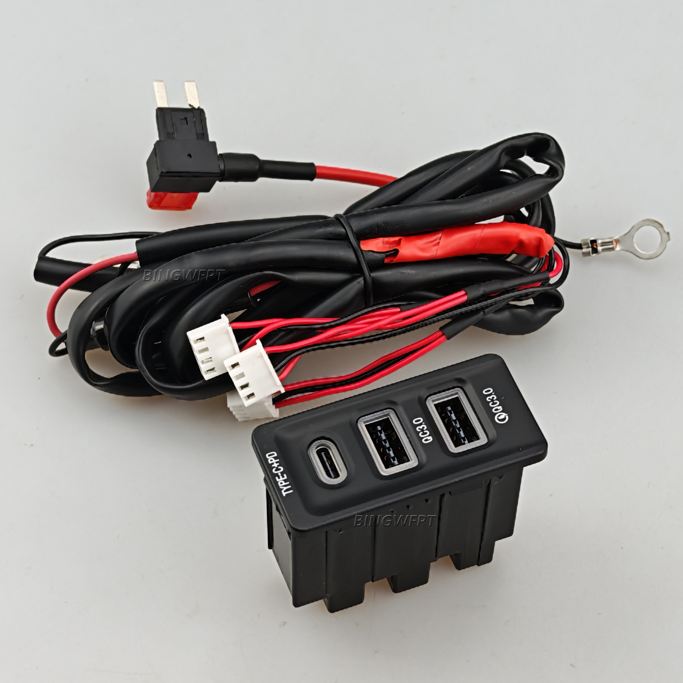 1 Pc Car USB charger 2QC3.0 and C-type PD mobile charging adapter socket button, suitable for Volkswagen Golf 7